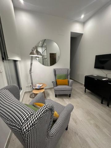 Casa De Huespedes Almirante Madrid Lägenhet Exteriör bild